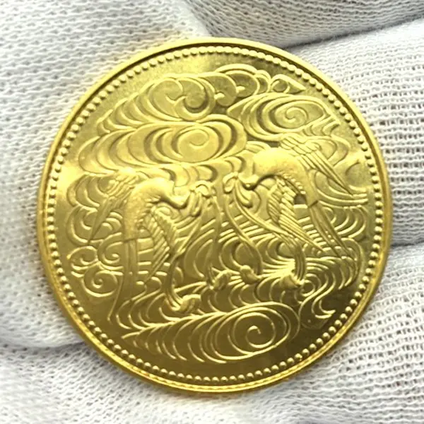 天皇陛下御在位60年記念10万円金貨