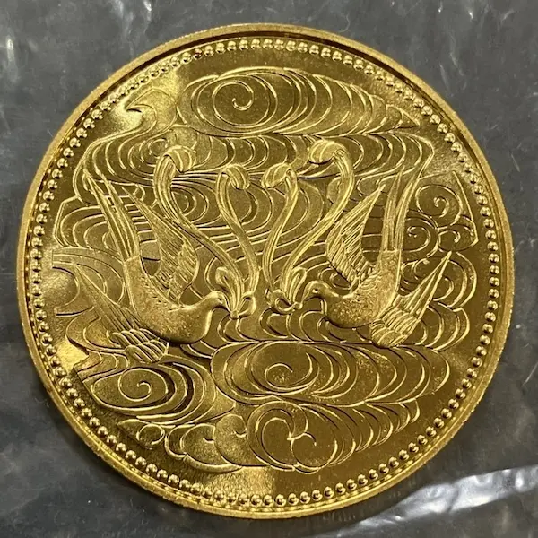 天皇陛下御在位60年記念10万円金貨