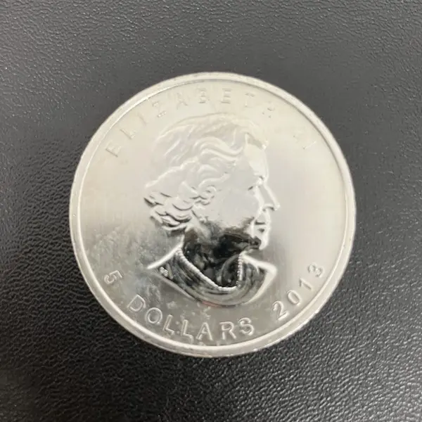 SV1000　メイプルリーフ銀貨　1oz　31.1g